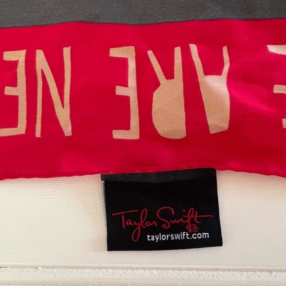 Taylor Swift Red Era Scarf Flag Banner - Picture 3 of 4